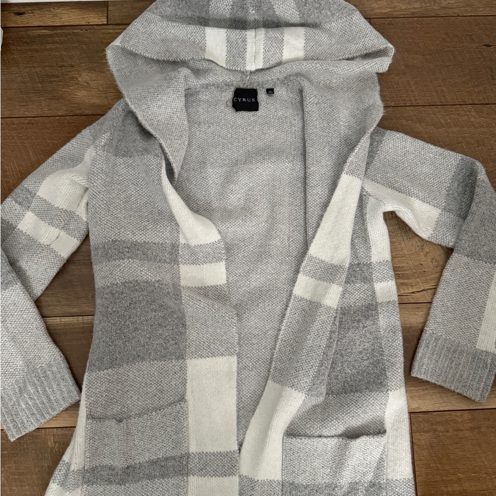 Cyrus Gray and White Cardigan Sweater